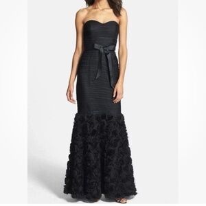 JS COLLECTIONS ~ Black Mesh Rosettes Sweetheart Mermaid Formal Gown Sz 8